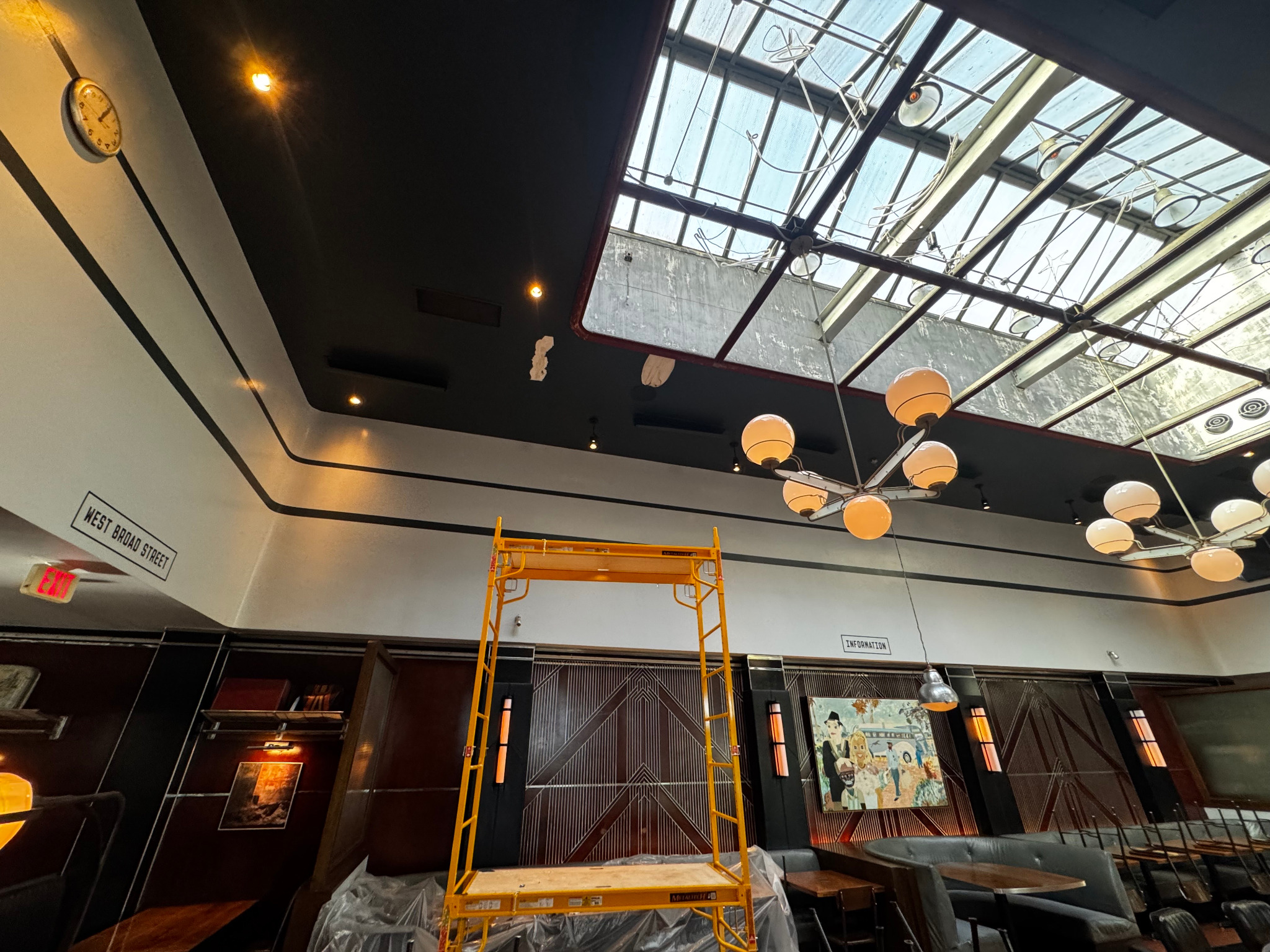 No job is too big or too tall - high ceiling work